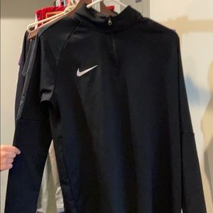 Black 1/4 zip sweatshirt